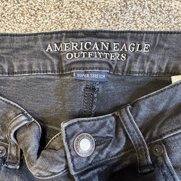 🔆 American Eagle Black Shorts 🔆 - Picture 2 of 4